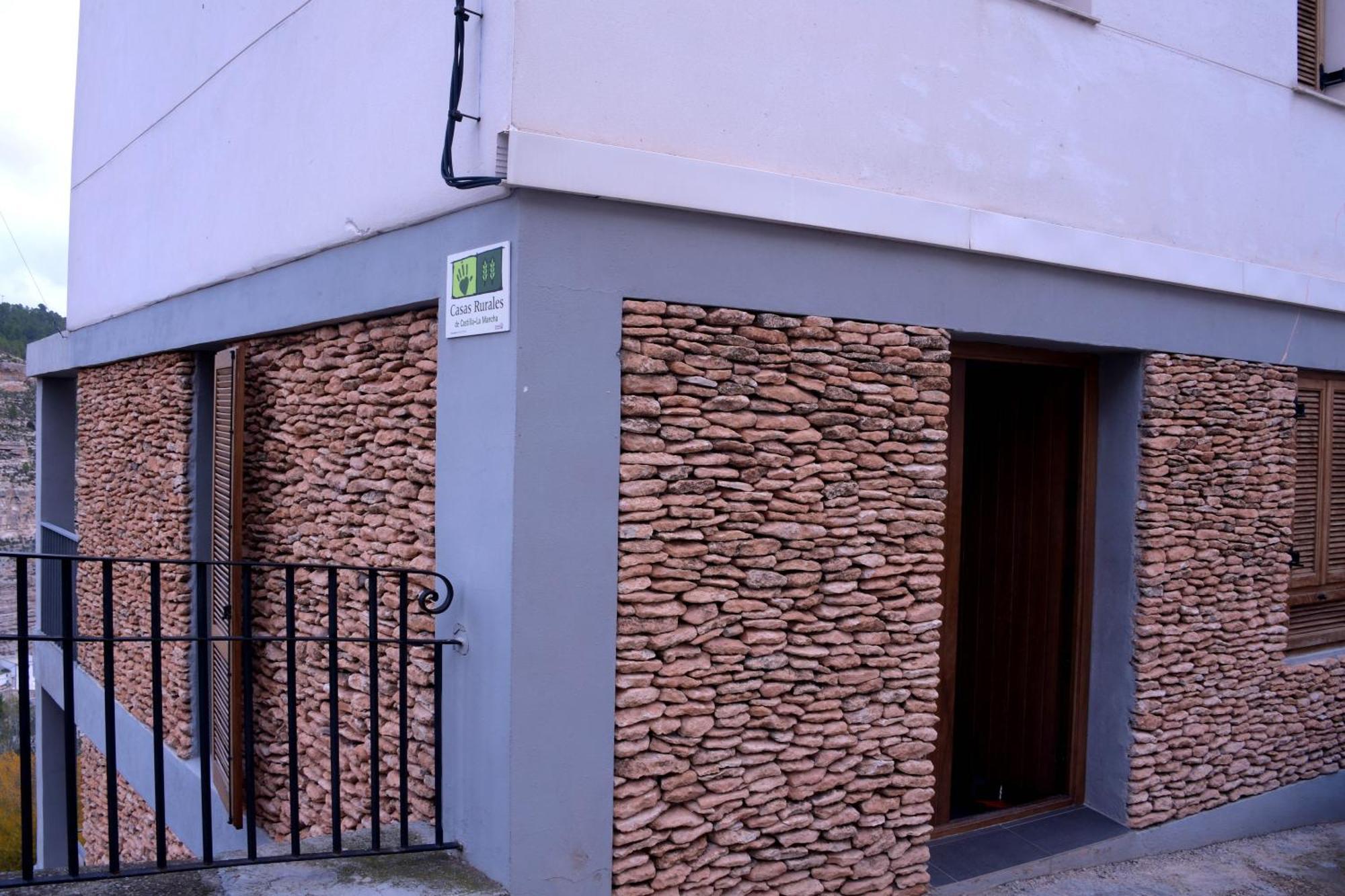 Casas Colgadas Alcala Del Jucar Esterno foto